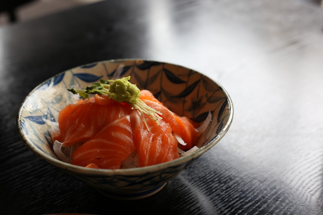 魚ベースのドッグフードおすすめ｜選び方と注意点